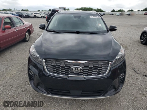 2019 Kia Sorento EX z VIN 5XYPHDA53KG457567, wystawiony jako Copart lot #57665945 z przebiegiem 150 392 mil mil oraz Czysty tytuł • Clean title. Historia ofert i sprzedaży dostępna na DreamBid. Obrazek 5.