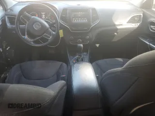 2019 Jeep Cherokee Latitude with VIN 1C4PJLCB7KD370156, listed as a Copart auction lot 50612335 with 101,499 mi miles and Salvage Title. Bid and sale history available at carsss.com. Image 8.
