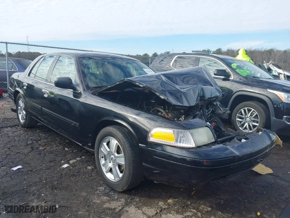 2011 Ford Crown Victoria LX with VIN 2FABP7EV0BX136432, listed as a IAAI auction lot 41294389 with NaN miles. Bid and sale history available at carsss.com. Image 1.
