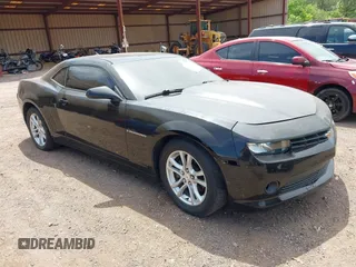 2014 Chevrolet Camaro LT z VIN 2G1FB1E33E9268396, wystawiony jako IAAI lot #42036810 z przebiegiem 201 850 mil mil oraz . Historia ofert i sprzedaży dostępna na DreamBid. Obrazek 1.