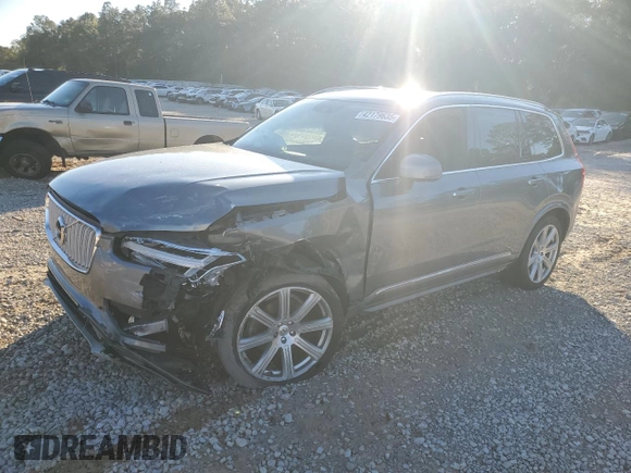 2018 Volvo XC90 Inscription z VIN YV4A22PL1J1211033, wystawiony jako Copart lot #42179635 z przebiegiem 144 904 mil mil oraz Szkoda całkowita • Salvage title. Historia ofert i sprzedaży dostępna na DreamBid. Obrazek 1.