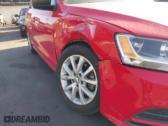 2015 Volkswagen Jetta SE с VIN 3VWD07AJ4FM407209, выставлен на аукционе IAAI как лот 42262291 с пробегом 125 207 миль миль и . История ставок и продаж доступна на DreamBid. Изображение 12.