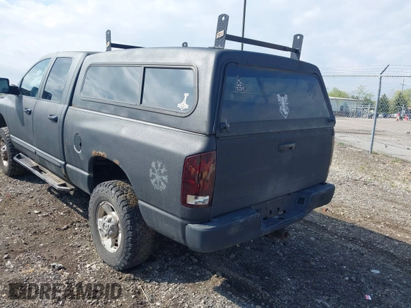 2005 Dodge 2500 SLT with VIN 3D7KS28C25G844501, listed as a IAAI auction lot 42176860 with 238,386 mi miles. Bid and sale history available at carsss.com. Image 3.