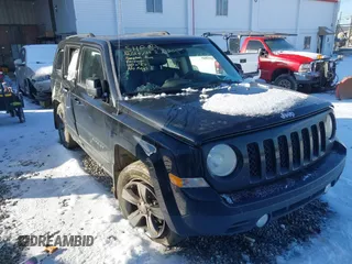 2014 Jeep Patriot Latitude with VIN 1C4NJPFAXED681859, listed as a IAAI auction lot 41271373 with 173,529 mi miles and . Bid and sale history available at carsss.com. Image 1.