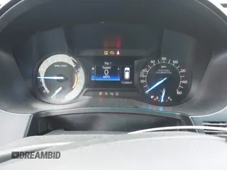 2017 Ford Police Interceptor Utility z VIN 1FM5K8AR4HGA36073, wystawiony jako IAAI lot #42010780 z przebiegiem 152 866 mil mil oraz . Historia ofert i sprzedaży dostępna na DreamBid. Obrazek 7.