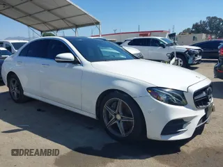 2017 Mercedes-Benz E-Class E 300 Luxury with VIN WDDZF4JBXHA040059, listed as a IAAI auction lot 41988657 with 67,197 mi miles. Bid and sale history available at carsss.com. Image 1.