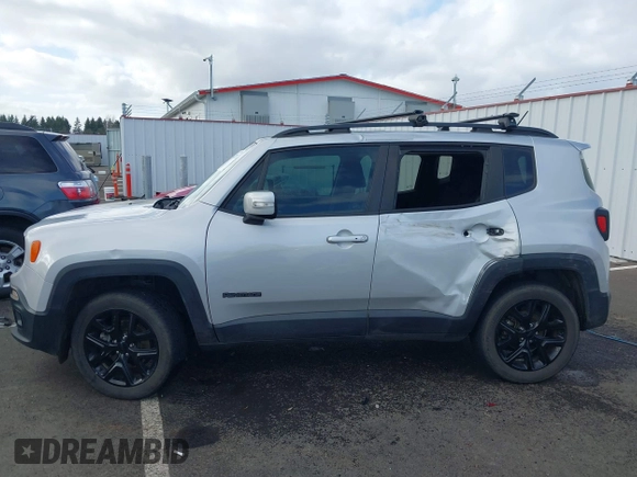 2017 Jeep Renegade Latitude with VIN ZACCJBBB5HPF68898, listed as a IAAI auction lot 41647375 with 98,270 mi miles. Bid and sale history available at carsss.com. Image 14.
