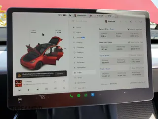 2021 Tesla Model Y Long Range z VIN 5YJYGDEE3MF189258, wystawiony jako Copart lot #54363615 z przebiegiem 56 315 mil mil oraz Szkoda całkowita • Salvage title. Historia ofert i sprzedaży dostępna na DreamBid. Obrazek 9.