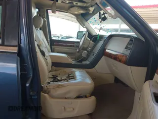 2003 Lincoln Navigator Luxury z VIN 5LMFU28R63LJ29742, wystawiony jako IAAI lot #42043327 z przebiegiem 183 542 mil mil oraz . Historia ofert i sprzedaży dostępna na DreamBid. Obrazek 5.