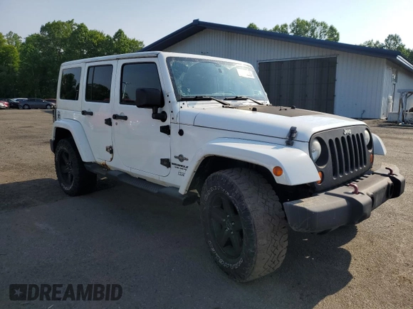 2013 Jeep Wrangler Unlimited Sport z VIN 1C4HJWDG9DL581643, wystawiony jako Copart lot #60775805 z przebiegiem 148 959 mil mil oraz Czysty tytuł • Clean title. Historia ofert i sprzedaży dostępna na DreamBid. Obrazek 4.