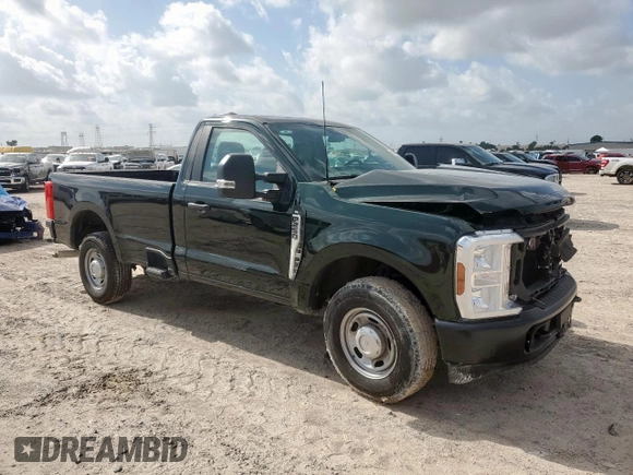 2024 Ford F-250 XL z VIN 1FTBF2AA1REF32111, wystawiony jako Copart lot #61645725 z przebiegiem 1 192 mil mil oraz Szkoda całkowita • Salvage title. Historia ofert i sprzedaży dostępna na DreamBid. Obrazek 4.