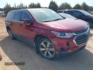 2020 Chevrolet Traverse LT z VIN 1GNERHKW4LJ137167, wystawiony jako IAAI lot #42144005 z przebiegiem 45 053 mil mil oraz . Historia ofert i sprzedaży dostępna na DreamBid. Obrazek 1.