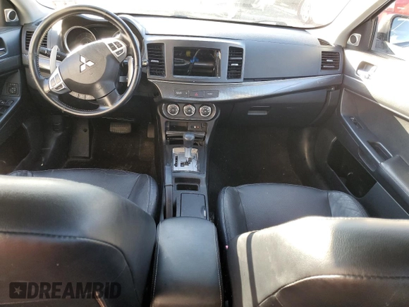 2010 Mitsubishi Lancer GTS z VIN JA32X8HWXAU002102, wystawiony jako Copart lot #49619165 z przebiegiem 150 822 mil mil oraz Szkoda całkowita • Salvage title. Historia ofert i sprzedaży dostępna na DreamBid. Obrazek 8.