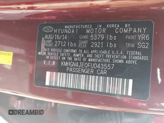 2015 Hyundai Genesis 3.8L with VIN KMHGN4JE0FU043557, listed as a IAAI auction lot 41599737 with 97,815 mi miles. Bid and sale history available at carsss.com. Image 9.