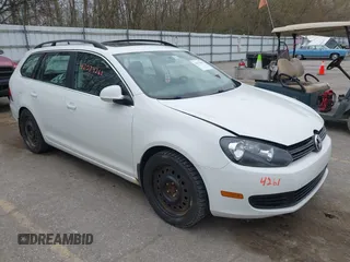 2014 Volkswagen Jetta SportWagen TDI with VIN 3VWML7AJ5EM601267, listed as a IAAI auction lot 42074261 with 155,310 mi miles. Bid and sale history available at carsss.com. Image 1.