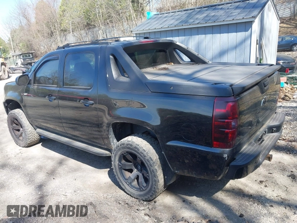 2011 Chevrolet Avalanche LS with VIN 3GNTKEE38BG141508, listed as a IAAI auction lot 42103252 with 107,997 mi miles and . Bid and sale history available at DreamBid. Image 3.