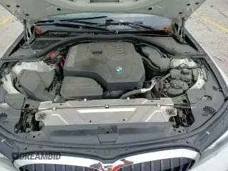 2020 BMW 3 Series 330i xDrive with VIN WBA5R7C04LFH97614, listed as a Copart auction lot 65251715 with 63,020 mi miles and Salvage title. Bid and sale history available at DreamBid. Image 13.