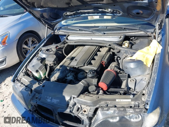 2002 BMW 3 Series 330i with VIN WBAEV53452KM02314, listed as a IAAI auction lot 41704725 with 219,502 mi miles and . Bid and sale history available at DreamBid. Image 10.