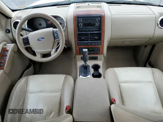 2008 Ford Explorer Eddie Bauer with VIN 1FMEU74808UA91743, listed as a Copart auction lot 56076105 with 88,394 mi miles and Salvage title. Bid and sale history available at DreamBid. Image 8.