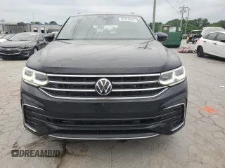 2024 Volkswagen Tiguan SEL R-Line z VIN 3VV4B7AX5RM104673, wystawiony jako Copart lot #56304905 z przebiegiem 9 167 mil mil oraz Czysty tytuł • Clean title. Historia ofert i sprzedaży dostępna na DreamBid. Obrazek 5.