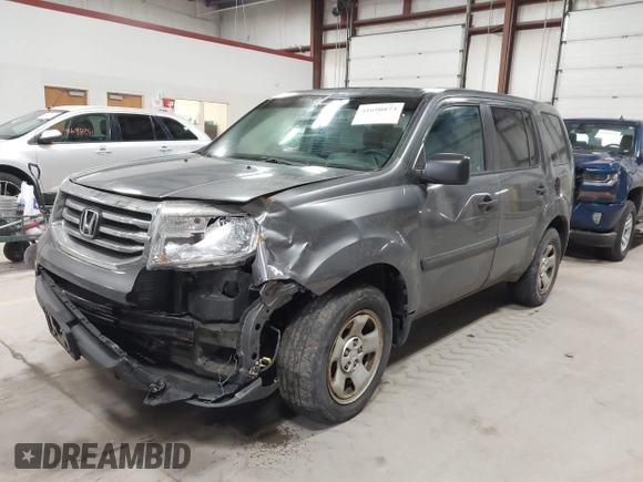 2012 Honda Pilot LX with VIN 5FNYF4H21CB085788, listed as a IAAI auction lot 41690873 with 125,165 mi miles and . Bid and sale history available at carsss.com. Image 17.