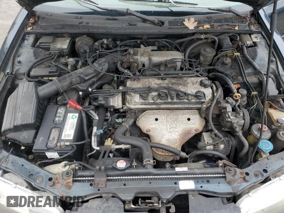 1996 Honda Accord EX with VIN 1HGCD565XTA276994, listed as a Copart auction lot 44344115 with 221,926 mi miles and Salvage Title. Bid and sale history available at DreamBid. Image 11.