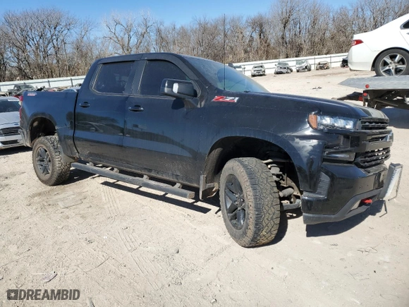 2019 Chevrolet Silverado 1500 LT Trail Boss with VIN 3GCPYFED4KG131856, listed as a Copart auction lot 47033695 with 47,187 mi miles and Salvage Title. Bid and sale history available at carsss.com. Image 4.