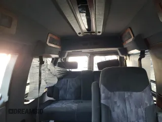 1996 Ford Econoline Cargo z VIN 1FDEE14H2THB04228, wystawiony jako Copart lot #85051754 z przebiegiem Nie podano mil oraz Szkoda całkowita • Salvage title. Historia ofert i sprzedaży dostępna na DreamBid. Obrazek 10.