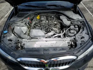 2019 BMW 3 Series 330i with VIN WBA5R1C54KFH09541, listed as a Copart auction lot 48539175 with 88,941 mi miles and Salvage Title. Bid and sale history available at carsss.com. Image 11.