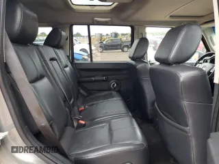 2008 Jeep Commander Limited z VIN 1J8HG58268C108014, wystawiony jako Copart lot #61406995 z przebiegiem 146 764 mil mil oraz Czysty tytuł • Clean title. Historia ofert i sprzedaży dostępna na DreamBid. Obrazek 11.