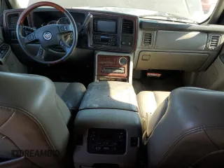 2006 Cadillac Escalade z VIN 1GYEK63N76R110360, wystawiony jako Copart lot #55706855 z przebiegiem Nie podano mil oraz Tytuł czysty. Historia ofert i sprzedaży dostępna na DreamBid. Obrazek 8.