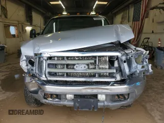 2001 Ford Super Duty F-250 XL with VIN 1FTNX21FX1EA66723, listed as a Copart auction lot 55885984 with 314,822 mi miles and Clean Title. Bid and sale history available at carsss.com. Image 5.