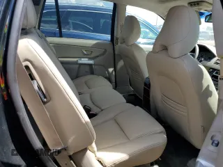 2006 Volvo XC90 2.5L Turbo with VIN YV4CY592661256828, listed as a Copart auction lot 73876354 with Not Provided miles and Non Repairable. Bid and sale history available at carsss.com. Image 11.