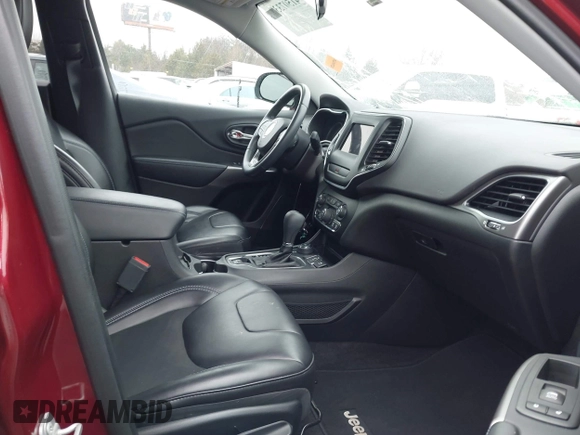 2019 Jeep Cherokee Altitude with VIN 1C4PJMLN4KD123984, listed as a IAAI auction lot 41507338 with 53,686 mi miles. Bid and sale history available at carsss.com. Image 5.