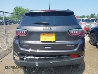 2018 Jeep Compass Sport with VIN 3C4NJDAB7JT235218, listed as a IAAI auction lot 42473771 with 106,302 mi miles and . Bid and sale history available at DreamBid. Image 16.