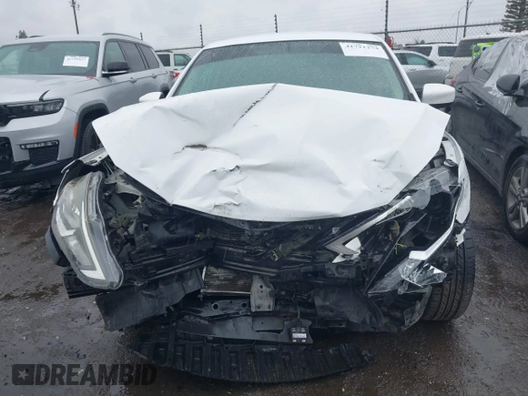 2018 Nissan Sentra S with VIN 3N1AB7AP4JY329359, listed as a IAAI auction lot 41721274 with 93,081 mi miles. Bid and sale history available at carsss.com. Image 13.