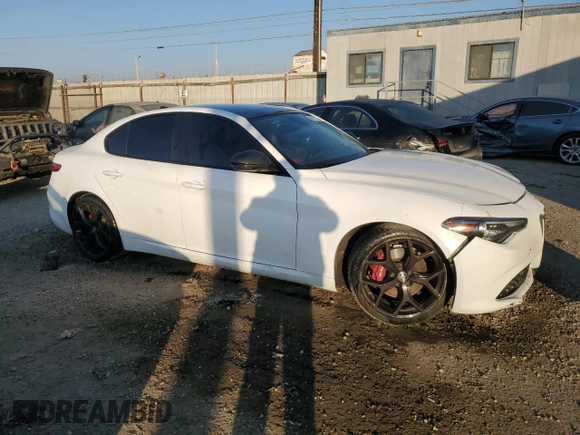 2019 Alfa Romeo Giulia Sport with VIN ZARFAMAN1K7613723, listed as a Copart auction lot 83711424 with 0 mi miles and Salvage Title. Bid and sale history available at carsss.com. Image 4.