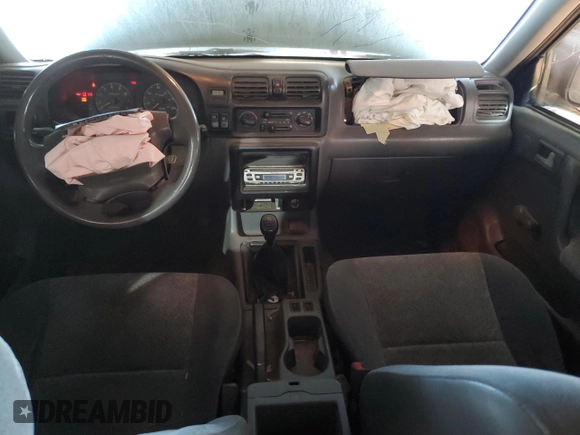 2002 Isuzu Rodeo z VIN 4S2CK58DX24320793, wystawiony jako Copart lot #46357065 z przebiegiem 180 306 mil mil oraz Szkody całkowita. Historia ofert i sprzedaży dostępna na DreamBid. Obrazek 8.