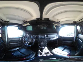 2018 Jeep Wrangler Unlimited Sahara z VIN 1C4HJXEG2JW124882, wystawiony jako IAAI lot #42437816 z przebiegiem Nie podano mil oraz . Historia ofert i sprzedaży dostępna na DreamBid. Obrazek 19.