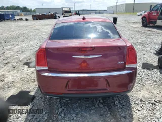 2018 Chrysler 300 Limited z VIN 2C3CCAEG6JH117566, wystawiony jako Copart lot #51456435 z przebiegiem 159 797 mil mil oraz Szkoda całkowita • Salvage title. Historia ofert i sprzedaży dostępna na DreamBid. Obrazek 6.