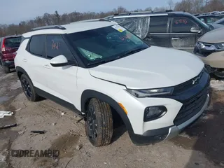 2021 Chevrolet TrailBlazer LT with VIN KL79MPS21MB116642, listed as a IAAI auction lot 41303421 with 92,917 mi miles. Bid and sale history available at carsss.com. Image 1.