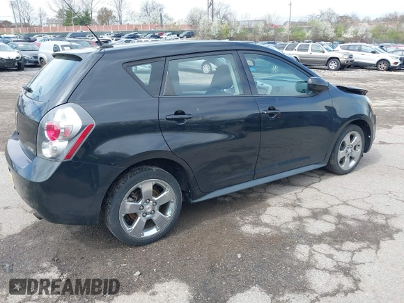 2010 Pontiac Vibe w/1SB with VIN 5Y2SP6E06AZ415434, listed as a IAAI auction lot 41960886 with 1 mi miles. Bid and sale history available at carsss.com. Image 4.