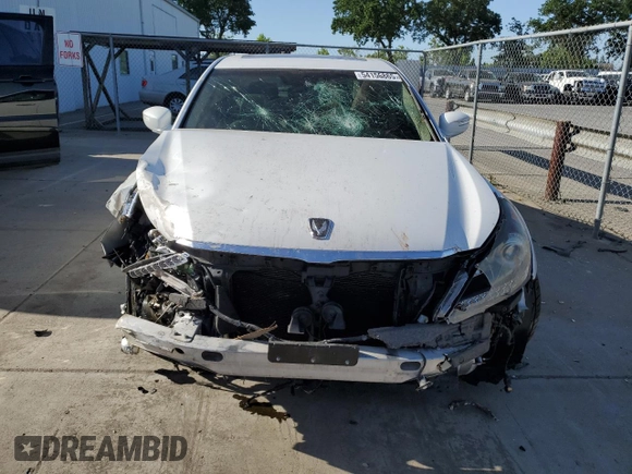 2013 Hyundai Equus Signature with VIN KMHGH4JH0DU064262, listed as a Copart auction lot 54156865 with 89,243 mi miles and Salvage Title. Bid and sale history available at DreamBid. Image 5.