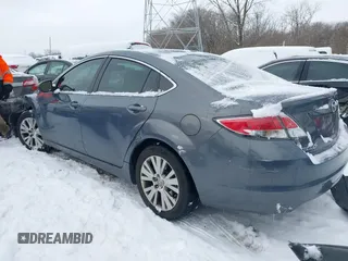 2009 Mazda 6 i Touring with VIN 1YVHP82A695M06099, listed as a IAAI auction lot 41318505 with 191,042 mi miles and . Bid and sale history available at carsss.com. Image 3.