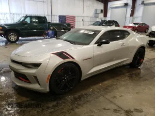 2018 Chevrolet Camaro 1LT with VIN 1G1FB1RS0J0100320, listed as a Copart auction lot 37662363 with 57,237 mi miles. Bid and sale history available at carsss.com. Image 1.