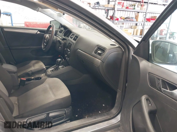 2017 Volkswagen Jetta S with VIN 3VW2B7AJ4HM357707, listed as a IAAI auction lot 42606933 with 124,253 mi miles and . Bid and sale history available at DreamBid. Image 5.