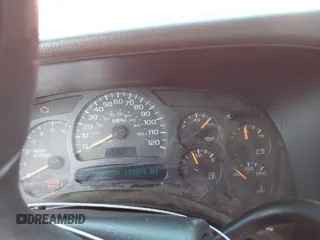 2005 Chevrolet Silverado 1500 LS with VIN 2GCEC13T951377849, listed as a IAAI auction lot 41820491 with 199,878 mi miles. Bid and sale history available at carsss.com. Image 7.