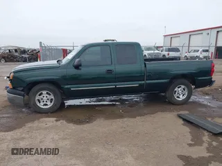 2004 Chevrolet Silverado 1500 Work Truck with VIN 2GCEC19T941193338, listed as a IAAI auction lot 41904989 with 147,616 mi miles. Bid and sale history available at carsss.com. Image 14.