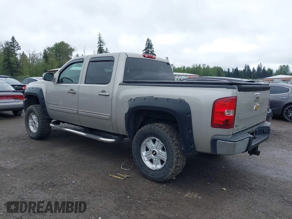 2009 Chevrolet Silverado 1500 LT with VIN 3GCEK23329G261849, listed as a IAAI auction lot 42149453 with 146,253 mi miles and . Bid and sale history available at DreamBid. Image 3.