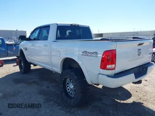 2018 Ram 2500 Big Horn with VIN 3C6UR5DL7JG290136, listed as a IAAI auction lot 41823442 with 106,167 mi miles. Bid and sale history available at carsss.com. Image 3.